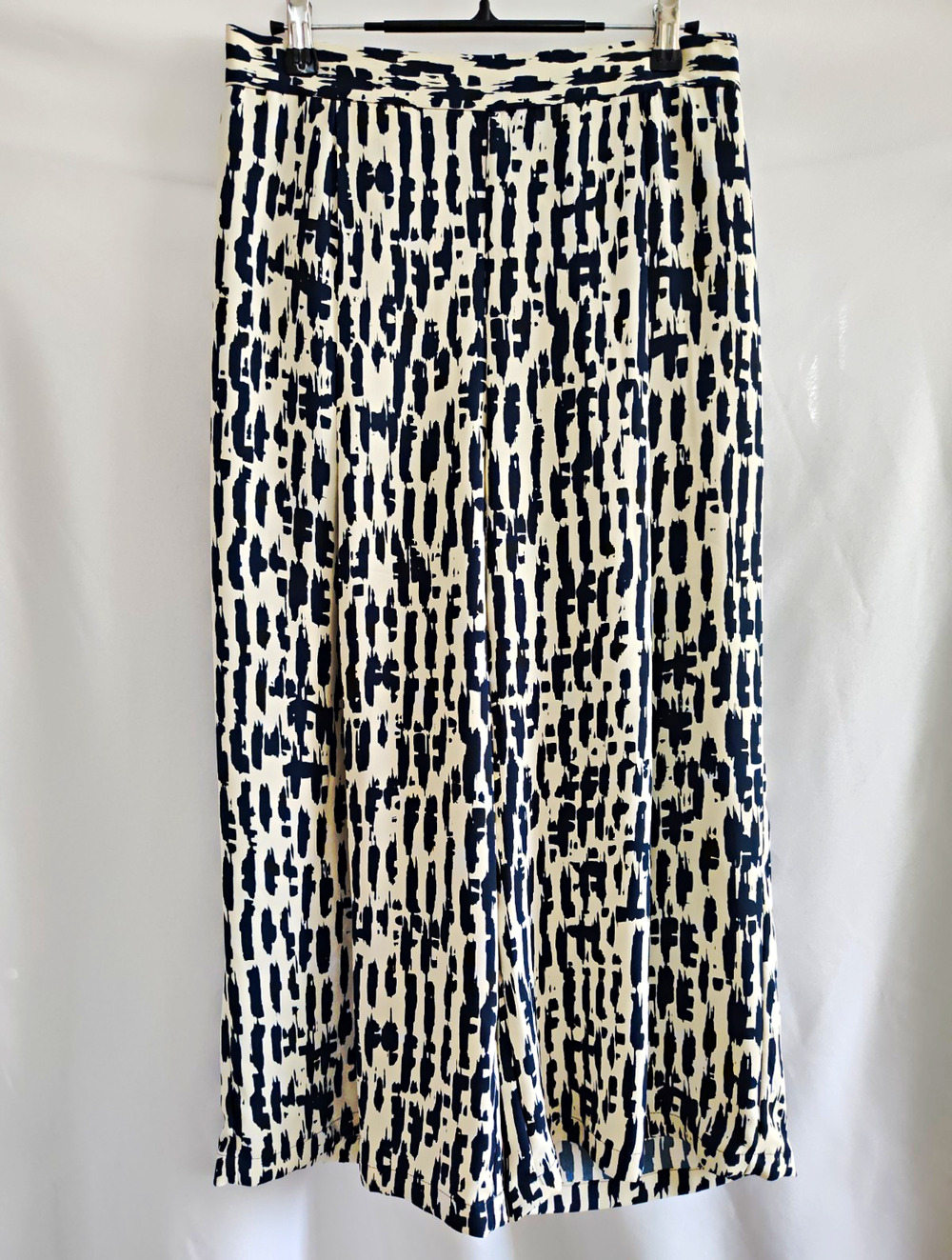 Vince Camuto Women’s S Ivory Navy Abstract Crepe Wide-Leg Cropped Pants 20"